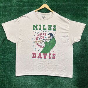 Miles Davis Venus de Milo Jazz Trumpet Icon Oversized T-Shirt Size XXL